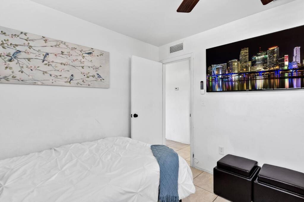 Hébergement de vacances Peaceful 3 Bedroom House With Relaxing Backyard 15 Minutes To The Ocean